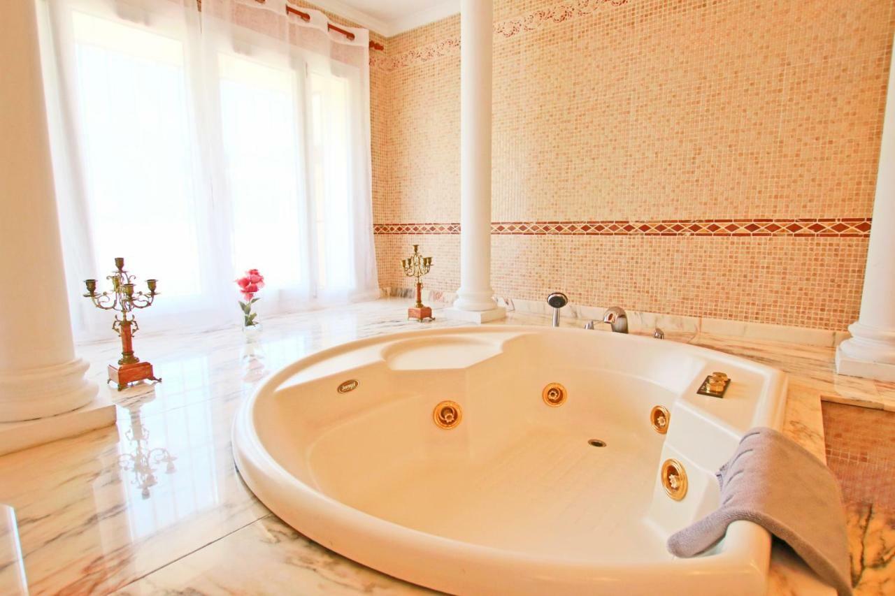 Villa Summer Sol Mediterranea Alhaurín de la Torre Buitenkant foto